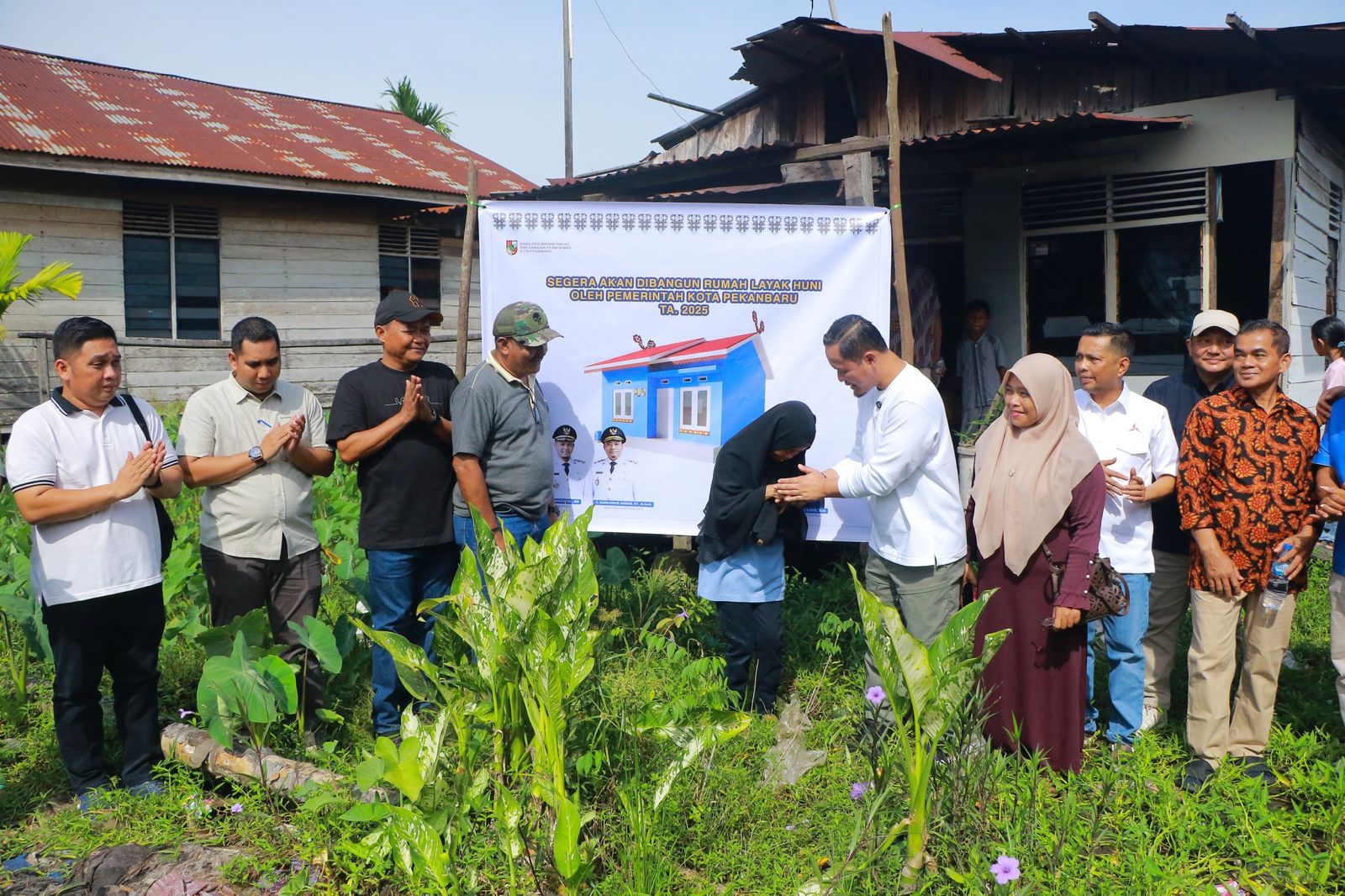 Gebrakan Wali Kota Agung: Pekanbaru Berbenah dari Jalan hingga Sampah